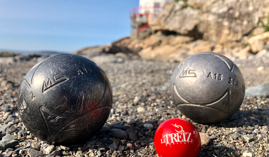 Ancrés à nos racines : du basketball de Rimouski à la pétanque de Montréal