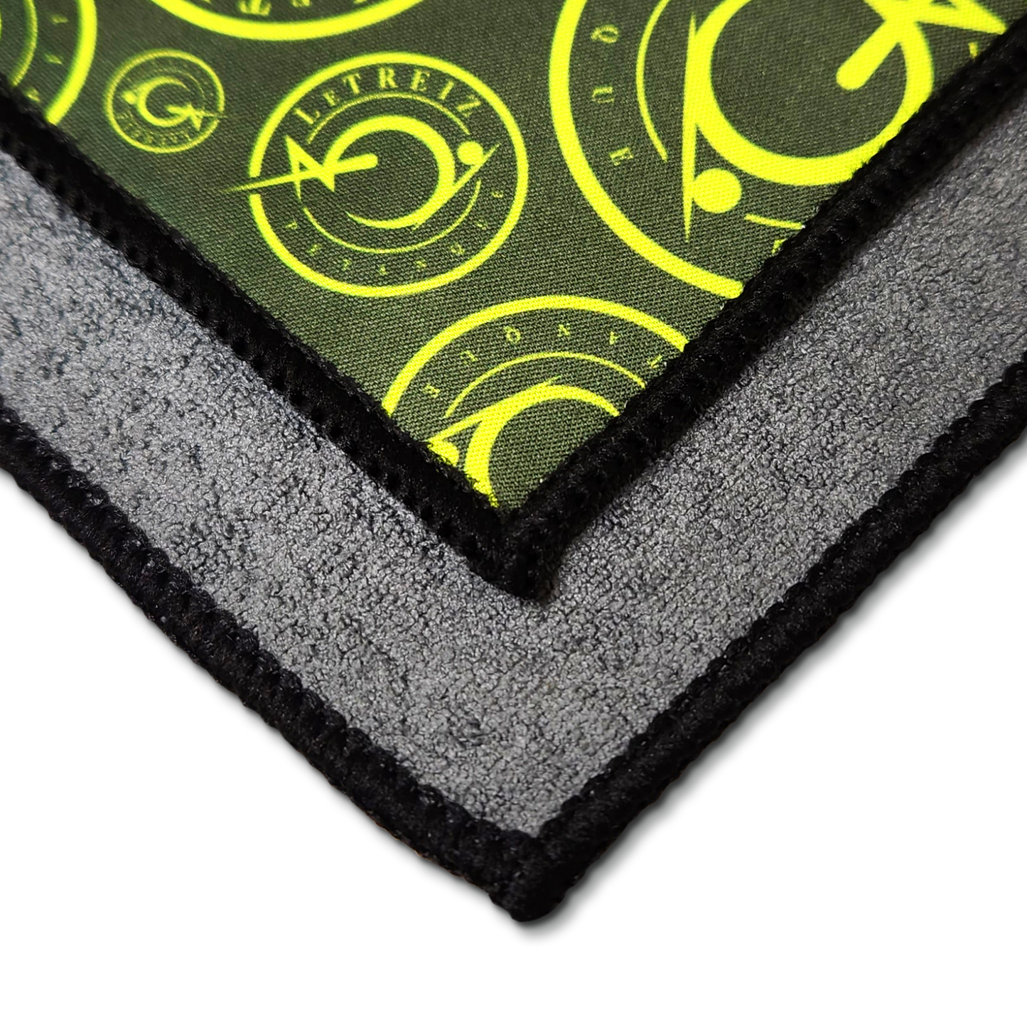 Le Treiz Cleaning Cloth - Badges Pattern - Khaki Green